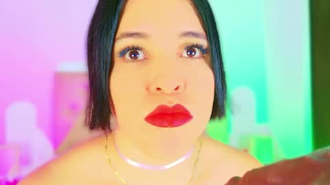 Snapshot of charlootteevans chatting on 25, 5, 2026 Charloott Evans online show from 25, 5, 2026