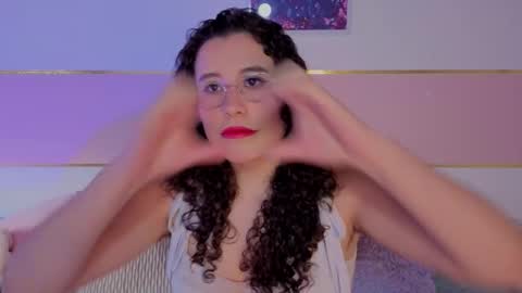 You honey online show from 9, 2, 2026