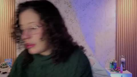 Snapshot of charlote__miller chatting on 30, 6, 2026 You honey online show from 30, 6, 2026