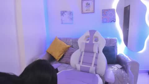    online show from 25, 9, 2025