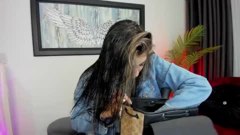 Charlote online show from 4, 3, 2025