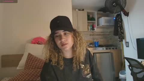 Snapshot of charlotte1117 chatting on 8, 7, 2026 Char 3 online show from 8, 7, 2026