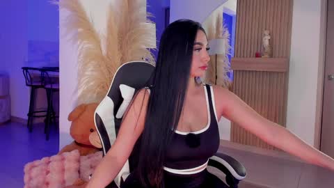   Charlotte  online show from 8, 4, 2026