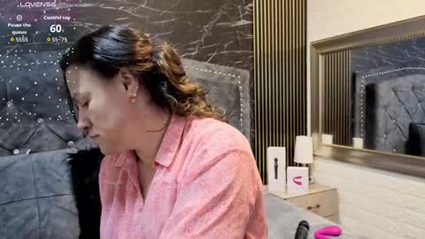 charlotte online show from 29, 11, 2025