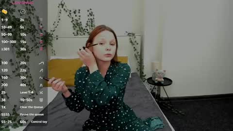 charlotte_boobsss online show from 8, 6, 2026
