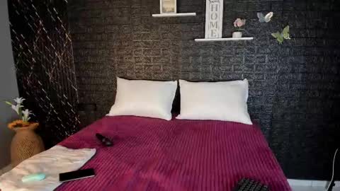  CHARLOTTE BROWN  online show from 21, 2, 2025