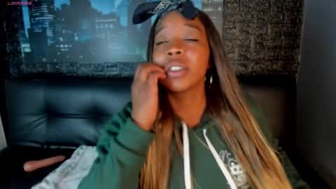  CHARLOTTE BROWN  online show from 1, 12, 2025