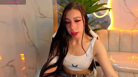Snapshot of charlotte_collins_tx chatting on 24, 10, 2025 Pretty Charlotte online show from 24, 10, 2025