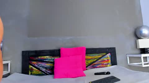Snapshot of charlotte_curvy_ chatting on 13, 6, 2026 Angelica Charlotte online show from 13, 6, 2026