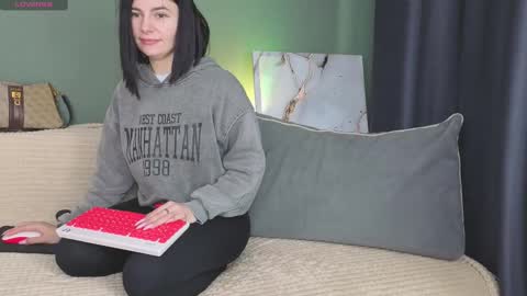 Charlotte online show from 3, 10, 2025