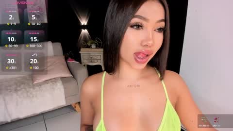 Snapshot of charlotte_es chatting on 17, 1, 2025 Charlotte online show from 17, 1, 2025