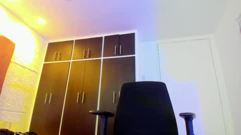 Charlotte Icee online show from 6, 3, 2025