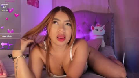 Snapshot of charlotte_love09 chatting on 7, 10, 2025 Charlotte online show from 7, 10, 2025