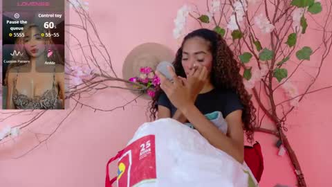 Snapshot of charlotte_love10 chatting on 28, 4, 2026 CHARLOTTE online show from 28, 4, 2026