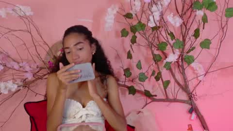 Snapshot of charlotte_love10 chatting on 9, 5, 2026 CHARLOTTE online show from 9, 5, 2026