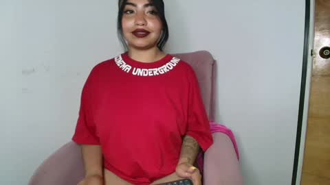 charlotte_princess_1 online show from 3, 12, 2024