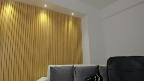 Snapshot of charlotte_whitee1 chatting on 25, 2, 2025 Charlotte Everyday From 0700 to 1300 Col Time online show from 25, 2, 2025