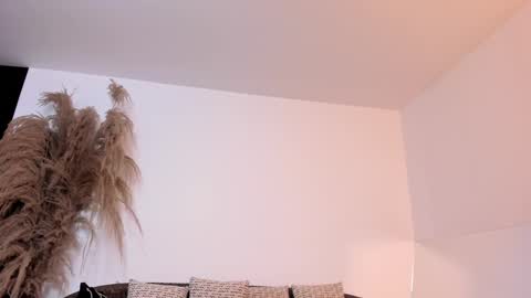 Snapshot of charlotte_whitee1 chatting on 8, 3, 2025 Charlotte Everyday From 0700 to 1300 Col Time online show from 8, 3, 2025