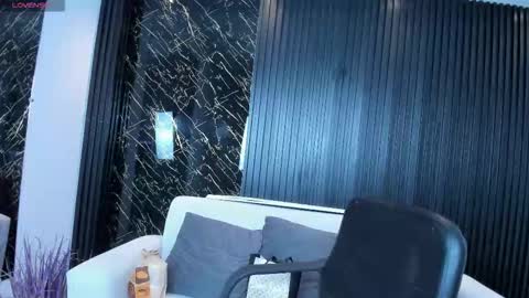 Snapshot of charlotte_whitee1 chatting on 7, 10, 2025 Charlotte Everyday From 0700 to 1300 Col Time online show from 7, 10, 2025