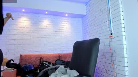 Snapshot of charlotte_whitee1 chatting on 9, 10, 2025 Charlotte Everyday From 0700 to 1300 Col Time online show from 9, 10, 2025
