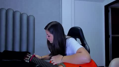 charlottee_starr online show from 28, 11, 2025