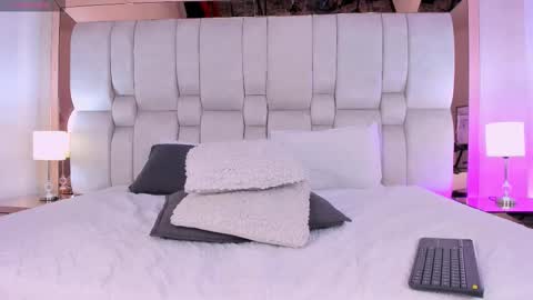 Snapshot of charlotteinpole chatting on 10, 1, 2026 Charlotte online show from 10, 1, 2026