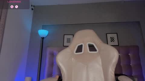 charlotterussel online show from 11, 12, 2024