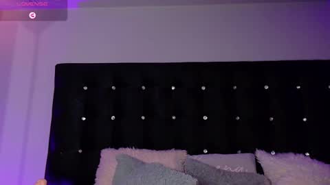 charlotterussel online show from 28, 12, 2024