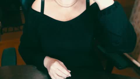 CharlotteXTasty online show from 11, 12, 2024