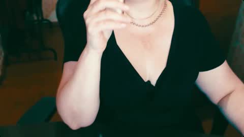 CharlotteXTasty online show from 29, 1, 2025