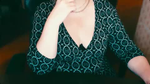 CharlotteXTasty online show from 10, 2, 2025