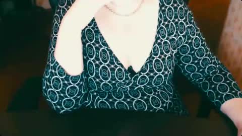 CharlotteXTasty online show from 12, 2, 2025