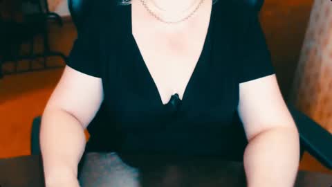 CharlotteXTasty online show from 15, 2, 2025