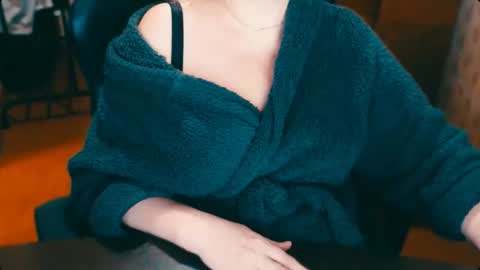 CharlotteXTasty online show from 25, 2, 2025