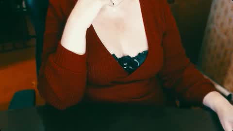 CharlotteXTasty online show from 17, 10, 2025