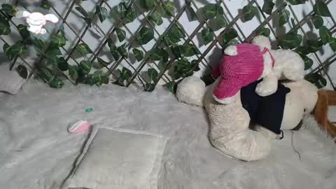 Snapshot of charly_evans60 chatting on 7, 3, 2025 charly_evans60 online show from 7, 3, 2025