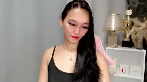 charm_fuckdoll8 online show from 28, 3, 2026