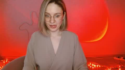 Snapshot of charming_beauty chatting on 7, 2, 2025 Michelle online show from 7, 2, 2025