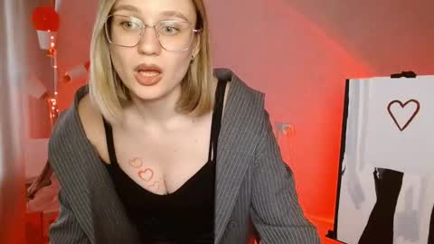 Snapshot of charming_beauty chatting on 6, 3, 2025 Michelle online show from 6, 3, 2025