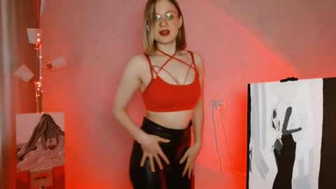 Snapshot of charming_beauty chatting on 10, 3, 2025 Michelle online show from 10, 3, 2025