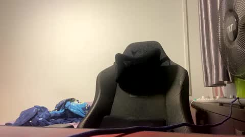 Snapshot of charr12 chatting on 5, 1, 2025 charr12 online show from 5, 1, 2025