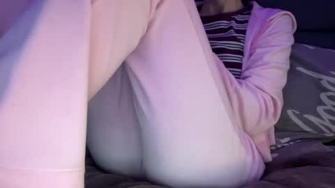 Snapshot of chase_vicky chatting on 19, 4, 2026 Vicky online show from 19, 4, 2026