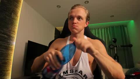 Chase Reed online show from 21, 11, 2025