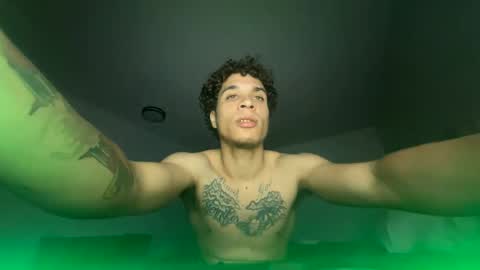 Snapshot of chasexlofficial chatting on 4, 12, 2024 Chasexlofficial online show from 4, 12, 2024