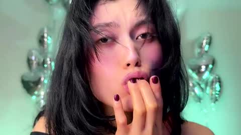 JASMINE   usually going live about 2 am UTC  online show from 12, 12, 2024