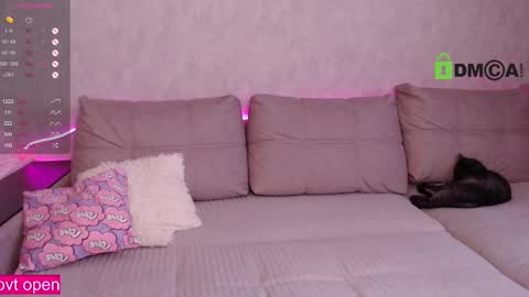 Snapshot of chatur_babes_ chatting on 20, 2, 2025 Im Elya inst Elya Elfie online show from 20, 2, 2025