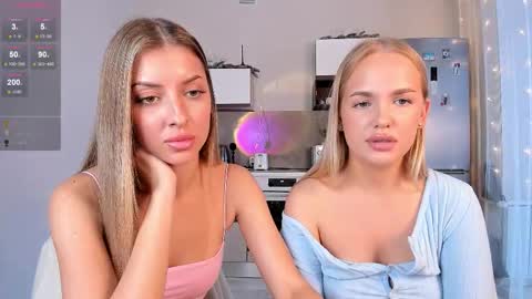 Im Elya   inst Elya Elfie  online show from 14, 1, 2026