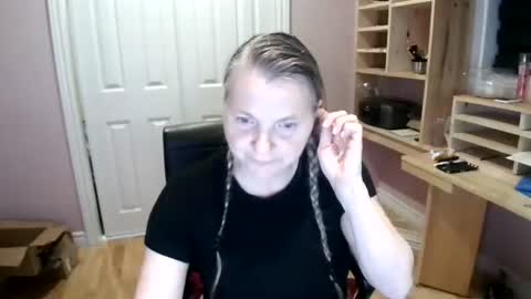 chealsiek online show from 28, 11, 2025