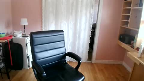 Snapshot of chealsiek chatting on 24, 4, 2026 chealsiek online show from 24, 4, 2026