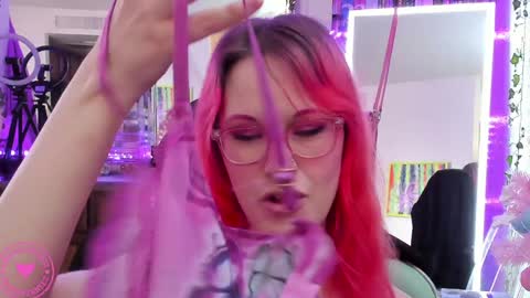 Candy Cuntress CheeTHIS CAM IS NON NUDE online show from 14, 12, 2024